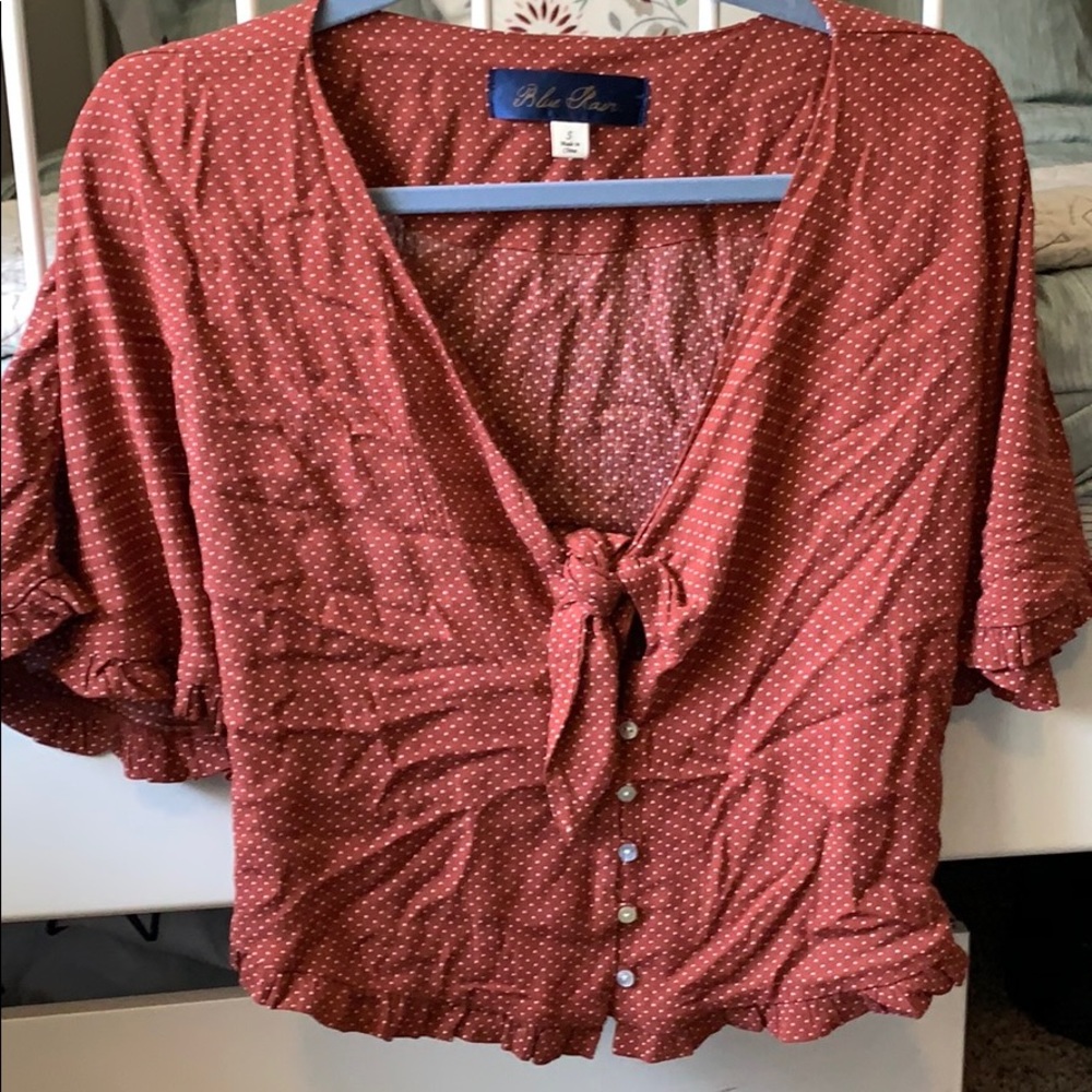 Cute blouse